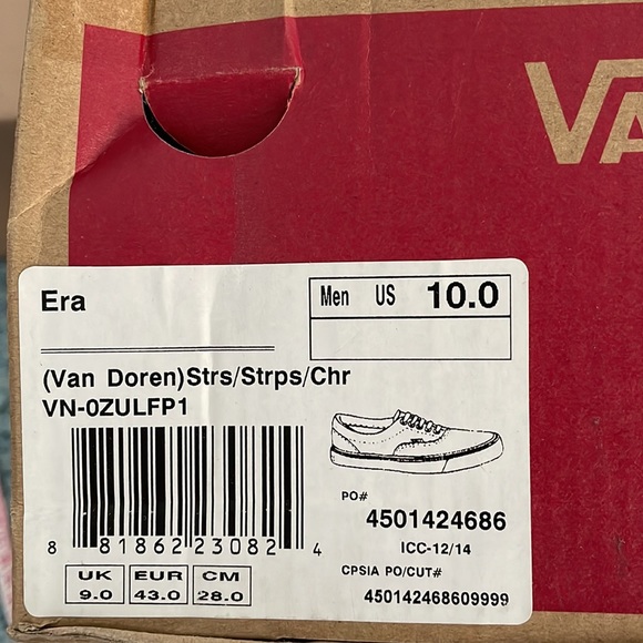 VANS Era (Van Doren) Stars and Stripes/Checkered Men's Shoes - Picture 12 of 16